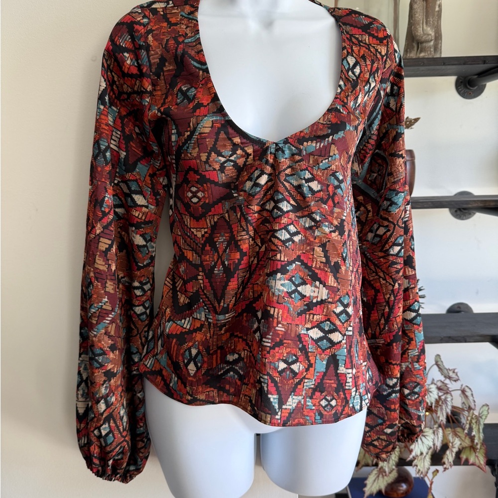 Show Me Your MuMu Graphic Blouse in Red and Black Hi-Low Style